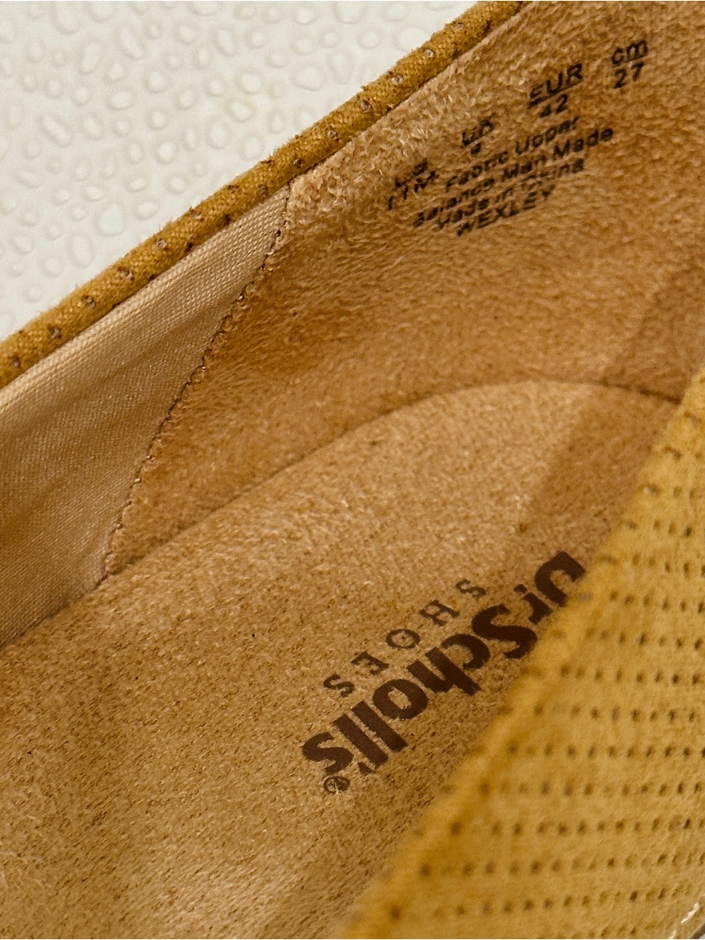 🤎Dr. Scholl's Mustard Perforated Suede Ballet Flats🌼 - Picture 11 of 12
